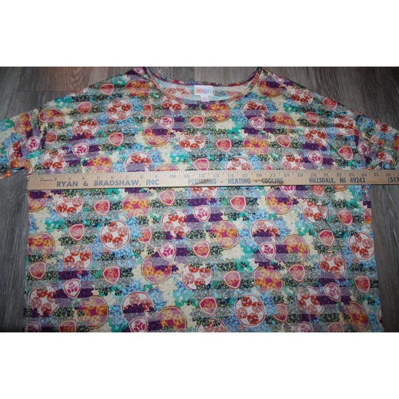LulaRoe Floral Design Tunic Size Small Summer Cloth Hi Low - Picture 3 of 4